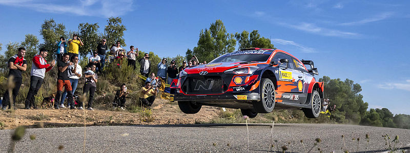 Sieg und Platz drei bei der Rallye Spanien für Hyundai Motorsport